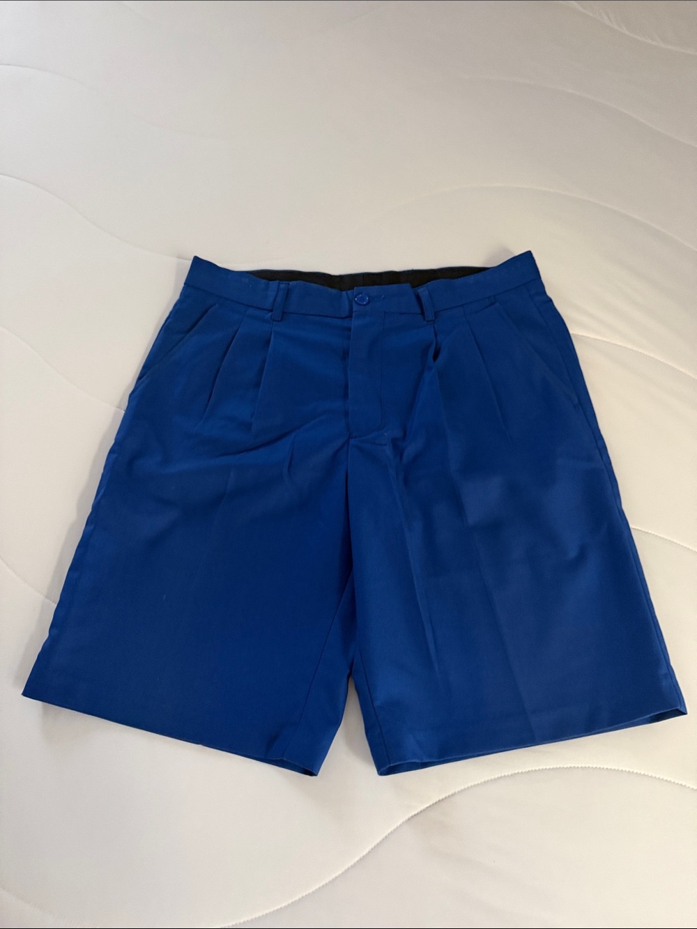 Men's Flat Front Tailored Shorts in Royal Blue
